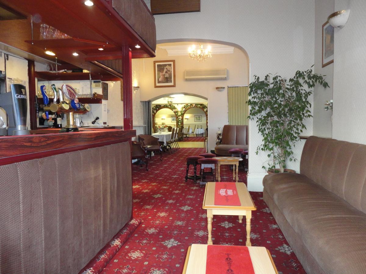 The Talbot Hotel Southport Esterno foto